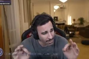 直播爆粗拉米：去**的亚马尔，看不惯C罗与他握手时他的态度